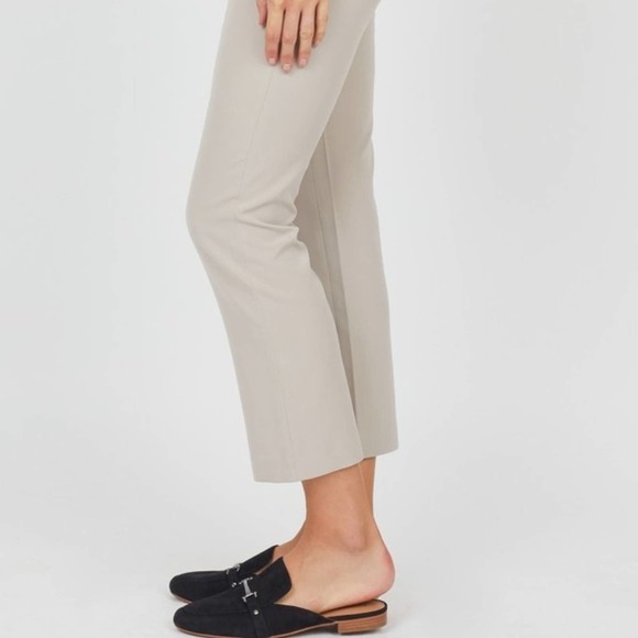 August 1 Eight Straight Leg Crop Pant - Picture 3 of 4